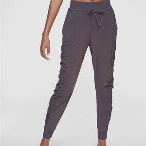 Lululemon Women's Ruched Jogger Pants - Gray, 8